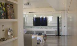 התקנת מערכת קולנוע ביתית